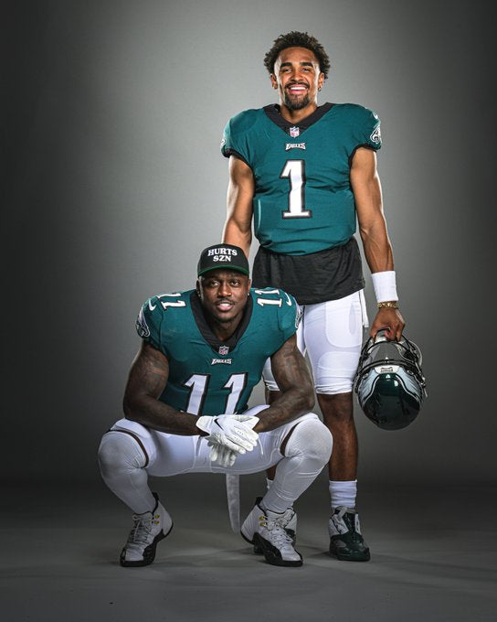 Philadelphia Eagles 2022-23 team signed Jalen Hurts, A.J. Brown, Fletc –  Awesome Artifacts