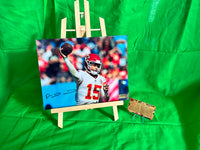 Patrick Mahomes Hand Signed Chiefs 8x10 Photo w/COA